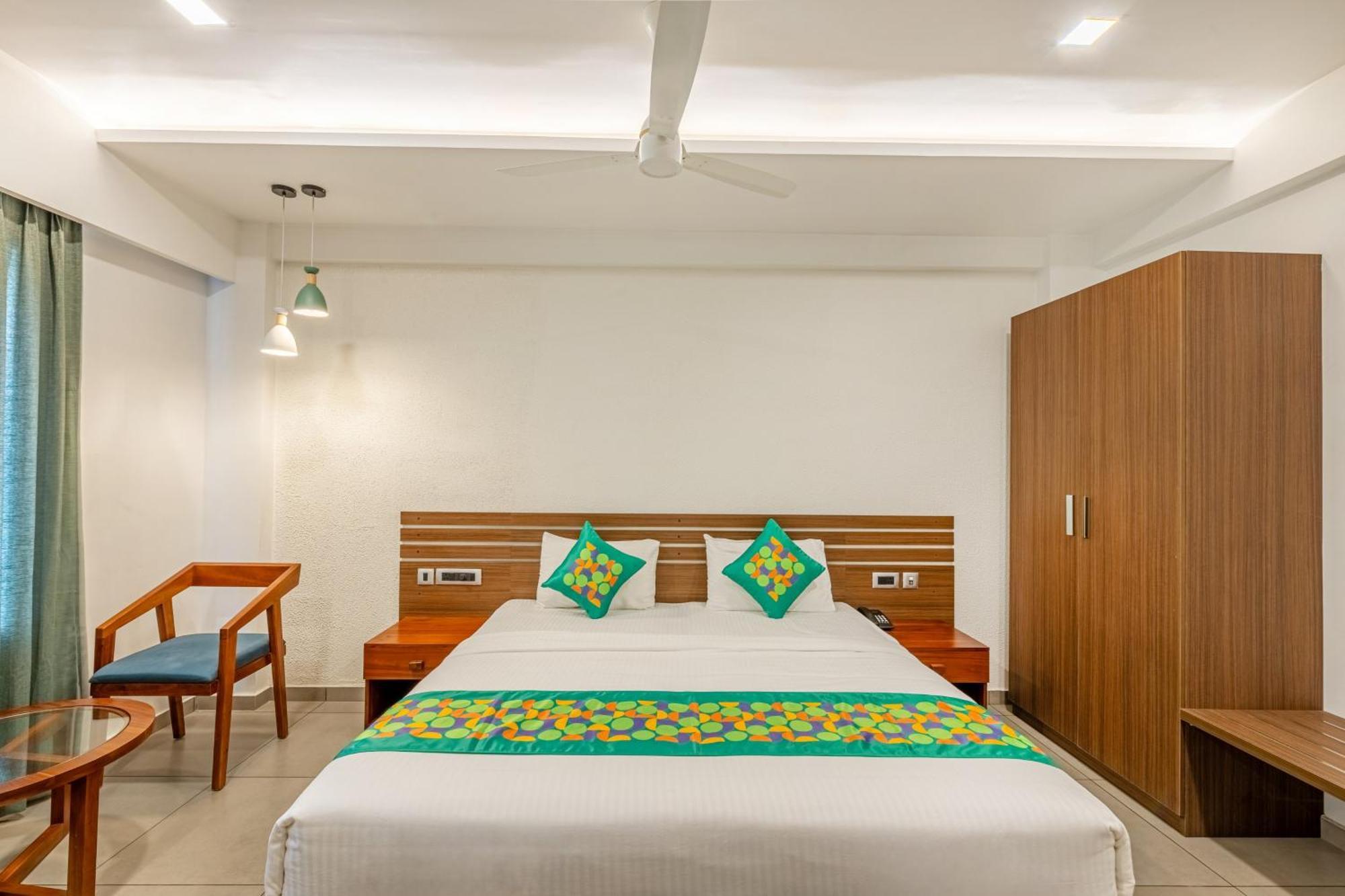 Treebo De Cloud 9 Regency Hotel Thiruvananthapuram Exterior photo