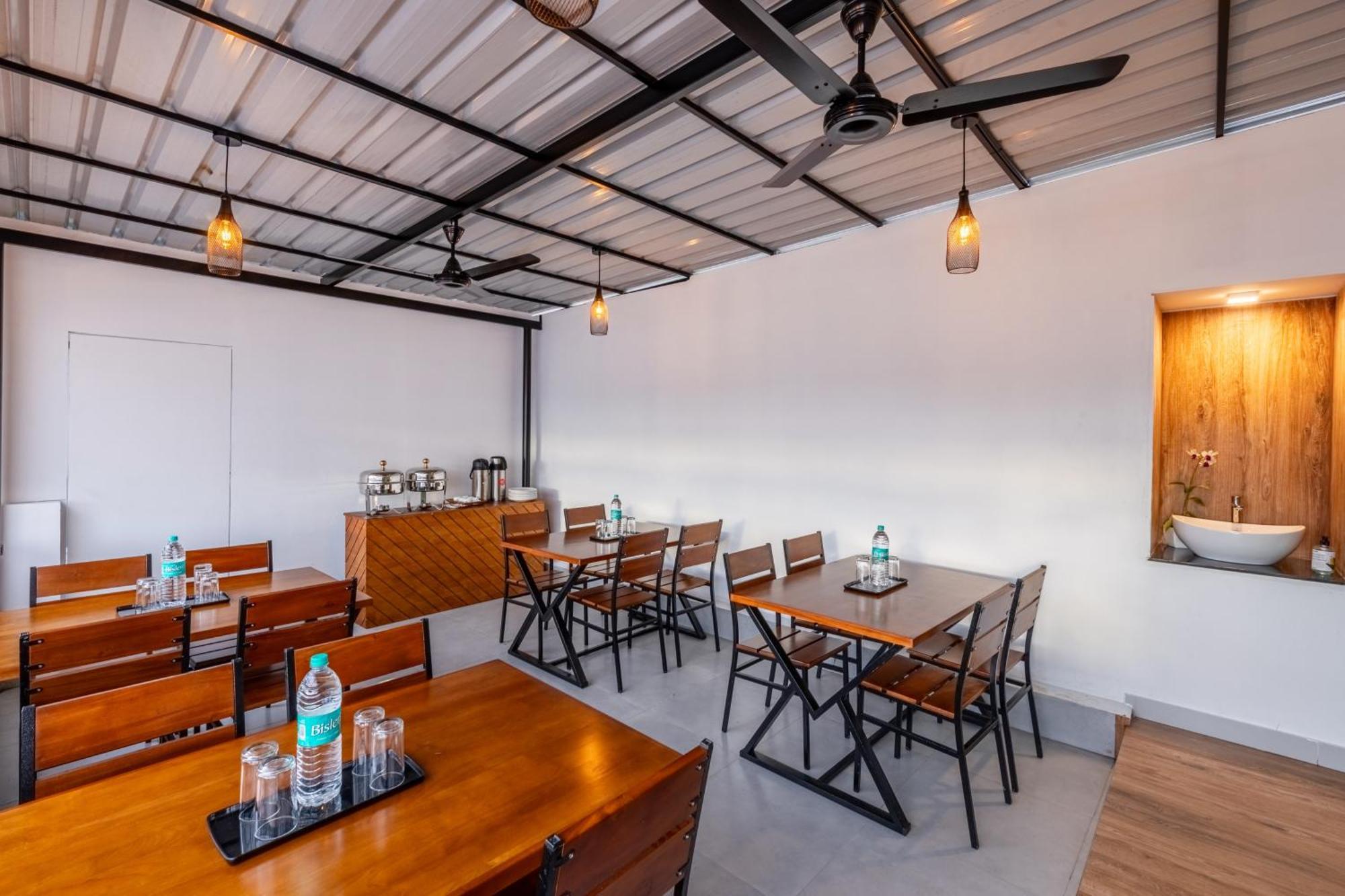 Treebo De Cloud 9 Regency Hotel Thiruvananthapuram Exterior photo